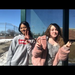 Meet your Posher, Emma